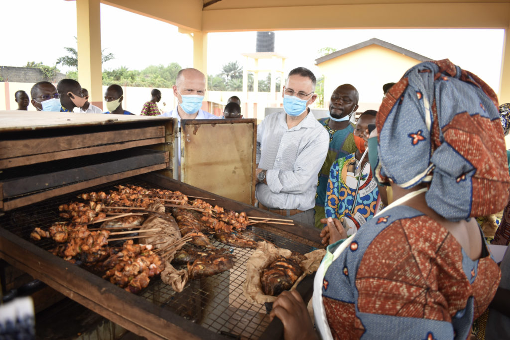 Delegates from the Embassy of the Netherlands visit the ACMA2 Project led by the Head of Development Cooperation at the Netherlands Embassy in Benin, Antonie de Kemp (pictured middle).