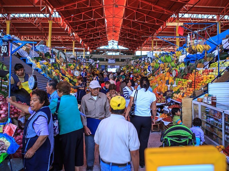 produce market in Peru