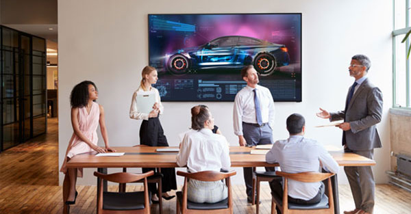 Panasonic Display im Besprechungsraum